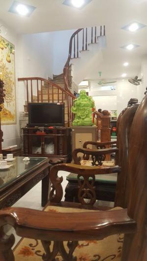 Nhà đẹp vừa ở vừa kinh doanh DT56m 4 tầng Hoàng Mai