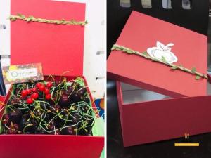 Đặt Hộp quà Cherry lớn hình vuông dành tặng người thương của bạn