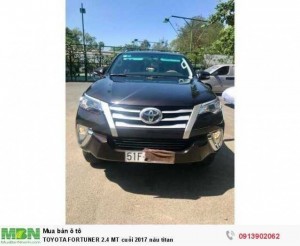 TOYOTA FORTUNER 2.4 MT cuối 2017 nâu titan