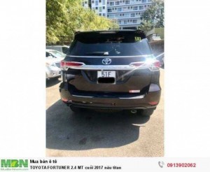 TOYOTA FORTUNER 2.4 MT cuối 2017 nâu titan