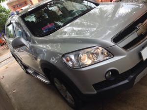 Bán xe hiệu Chevrolet Captiva đời 2009 số tự động màu bạc