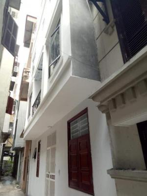 Bán nhà phố Ngọc Hà, Diện tích 33m2