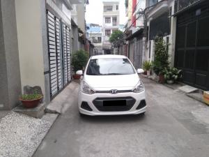 Bán xe Hyundai I10 sedan 2016 số sàn màu trắng nhập Ấn Độ