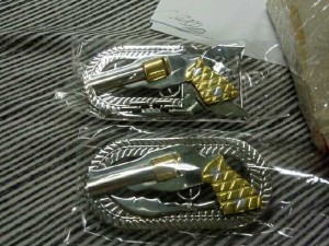BÁN MẶT NỊT SÚNG INOX