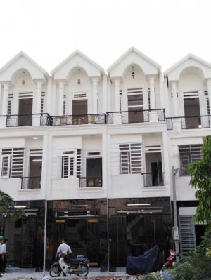 Tết đoàn viên,xuân sum vầy cùng nhà phố nằm trong khung viên Hiệp Thành city