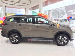Toyota Rush 1.5 AT Nhập Khẩu