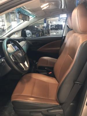Cần bán INNOVA 2.0E sx 2014 số sàn