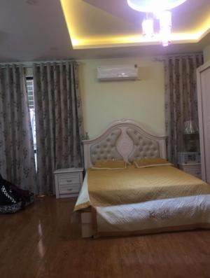 Bán nhà riêng phố Thịnh Hào 1, DT 77.5 m2.