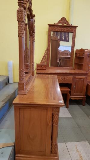 Bàn trang điểm kiểu hoàng gia quý tộc