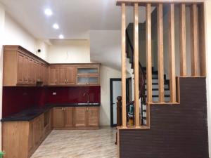 Nhà mới ngã tư Bạch Mai, Lê Thanh Nghị, DT 42m2x5t nở hậu