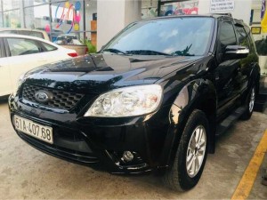Ford Escape 2.3 2 cầu số tự động hàng hiếm