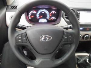 Hyundai Grand I10 1.2 AT đầy đủ các màu, 405 triệu, hỗ trở trả tối ưu, quà tặng hấp dẫn