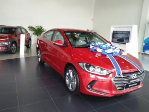 Hyundai Elantra 2.0 AT đầy đủ các màu, hỗ trợ trả góp tối ưu, quà tặng hấp dẫn