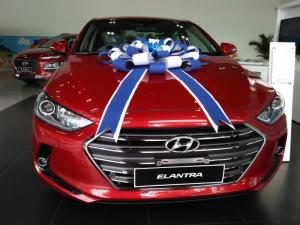 Hyundai Elantra 2.0 AT đầy đủ các màu, hỗ trợ trả góp tối ưu, quà tặng hấp dẫn