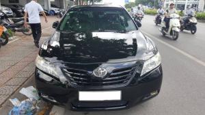 Cần bán xe Toyota Camry Le 2007 số tự động màu đen