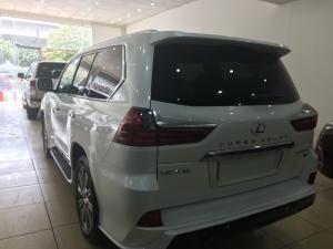 Bán Lexus LX570 màu trắng, nhập mỹ,Model và đăng ký 2016, full option,xe đẹp,biển Hà Nội