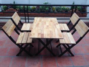 Ghế gỗ quán nhậu giá rẻ nhất g -4
