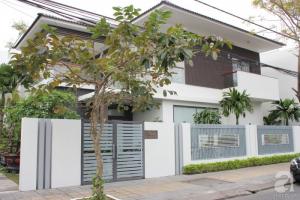 Bể hụi nên bán gấp biệt thự vườn 1348m2 mt ĐT 835 TT Cần Giuộc