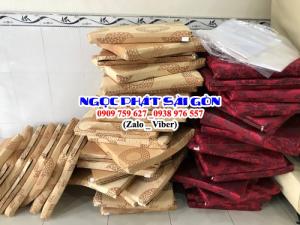 Đệm Ngồi Vải Gấm. Đệm ngồi ghế gỗ. Nệm ngồi ghế gỗ, ghế cafe. Size 50x50x5cm.