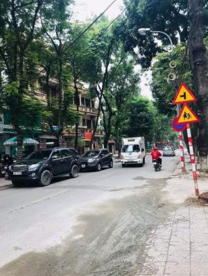 Hiếm, tòa 7 tầng, 3 mặt tiền kinh doanh cho thuê 70tr/th. Nguyễn Chánh, Cầu Giấy