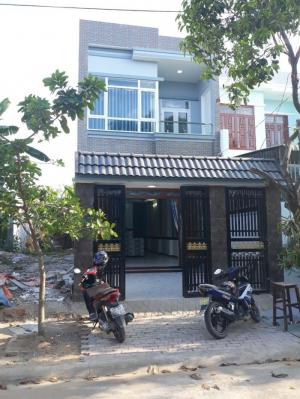 Bán nhà 1 lầu 1 trệt, giá rẻ,khu dân cư Đông Hòa, Dĩ An, Bình Dương,100m - đường nhựa trước nhà rộng 10m