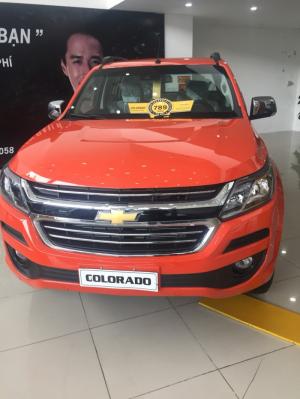 Chevrolet Hà Nội tưng bừng khuyễn mãi cho khách hàng khi mua Colorado 2.5 các phiên bản