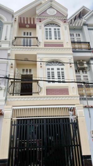 Bán nhà đẹp 2 lầu hẻm xe hơi 2279 Huỳnh Tấn Phát Thị Trấn Nhà Bè. Giá 4.1 tỷ