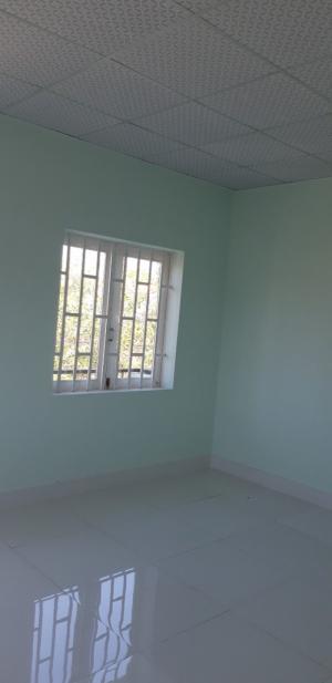 Bán nhà hxh ngay chợ Cầu Tràm đường TL 826, gần chợ Bình Chánh