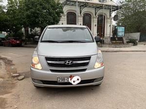 Hyundai Starex 9 chỗ máy xăng nhập khẩu nguyên chiếc Hàn Quốc sản xuất 2009