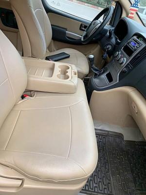 Hyundai Starex 9 chỗ máy xăng nhập khẩu nguyên chiếc Hàn Quốc sản xuất 2009