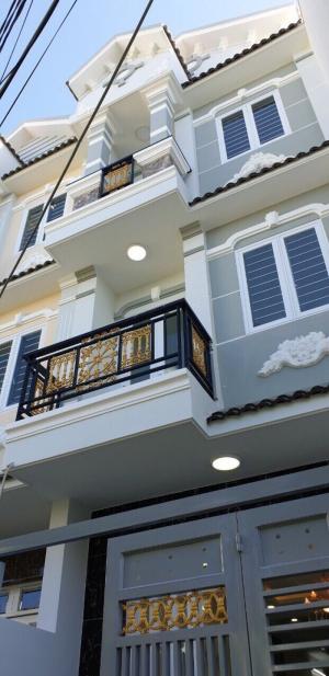 Bán nhà hẻm 1942 đường Huỳnh Tấn Phát, Nhà Bè, DT 4 x 16m. 2 lầu 4PN, sân thượng, chuồng cu