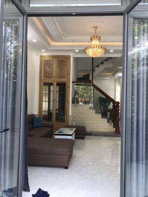 Cần bán căn góc hai mặt tiền hẻm 2266 đường Huỳnh Tấn Phát, Nhà Bè. DT 5.9 x 14m, 3 lầu, hẻm xe hơi