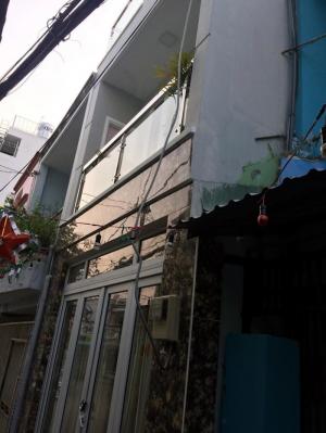 Bán nhà đẹp Phú Nhuận, Nhiêu Tứ, 32m2