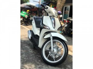 Bán Liberty ABS iGet 2017 màu Trắng chạy chuẩn 2000km, quá mới