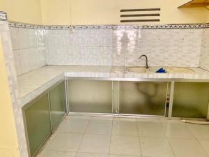 Bán nhà trục chính hẻm 506 đường cách mạng tháng 8 thổ cư