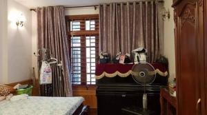 Chính chủ bán nhà mới xây, Lô Góc, gần mặt phố Trường Chinh 54m2, 5 tầng.