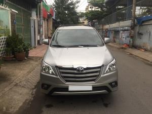 Bán Innova 2015 màu Bạc số sàn ít đi, không kinh doanh