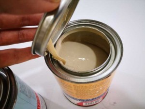 Dặm vá, sửa chữa những khu vực bê tông bị hư hại hoặc bị vỡ vụn.