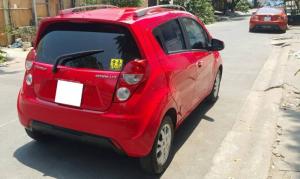 Nhà cần bán xe Spark 2015, bản LTZ, số tự động màu đỏ