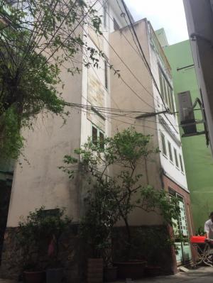 Bán nhà Phú Nhuận, hẻm 4m đường Hoàng Diệu.