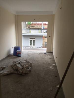 Chính chủ bán gấp, nhà ngõ 60 Tân Triều 32m2 MT = 3,05m