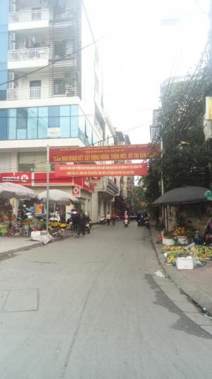 Bán nhà phố Lê Thanh Nghị 58m2 mặt tiền 5,6m ô tô tránh, kinh doanh