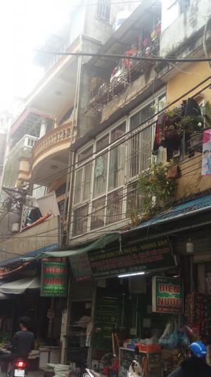 Bán nhà phố Lê Thanh Nghị 58m2 mặt tiền 5,6m ô tô tránh, kinh doanh