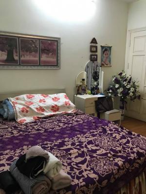 Bán nhà riêng 5 tầng cực đẹp Cầu Giấy 40m2, đường rộng, tặng nội thất