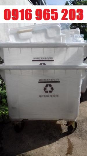 thùng rác màu trắng 660 lít nhựa hdpe