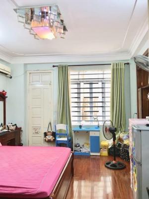 Bán nhà đẹp 5 tầng 45m2, ô tô đỗ cửa phố Linh Đàm