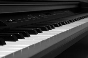 Đàn Piano Điện Yamaha Clp-330 Chính Hãng