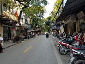 Nhà mặt phố Hàng Vải, kinh doanh 28m2, 5 tầng