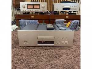 Đầu CD Teac VRDS-25X