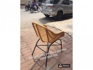Ghế cafe mây tự nhiên chân sắt